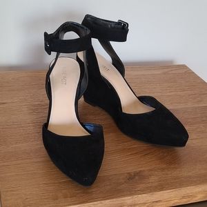 Nine West heel